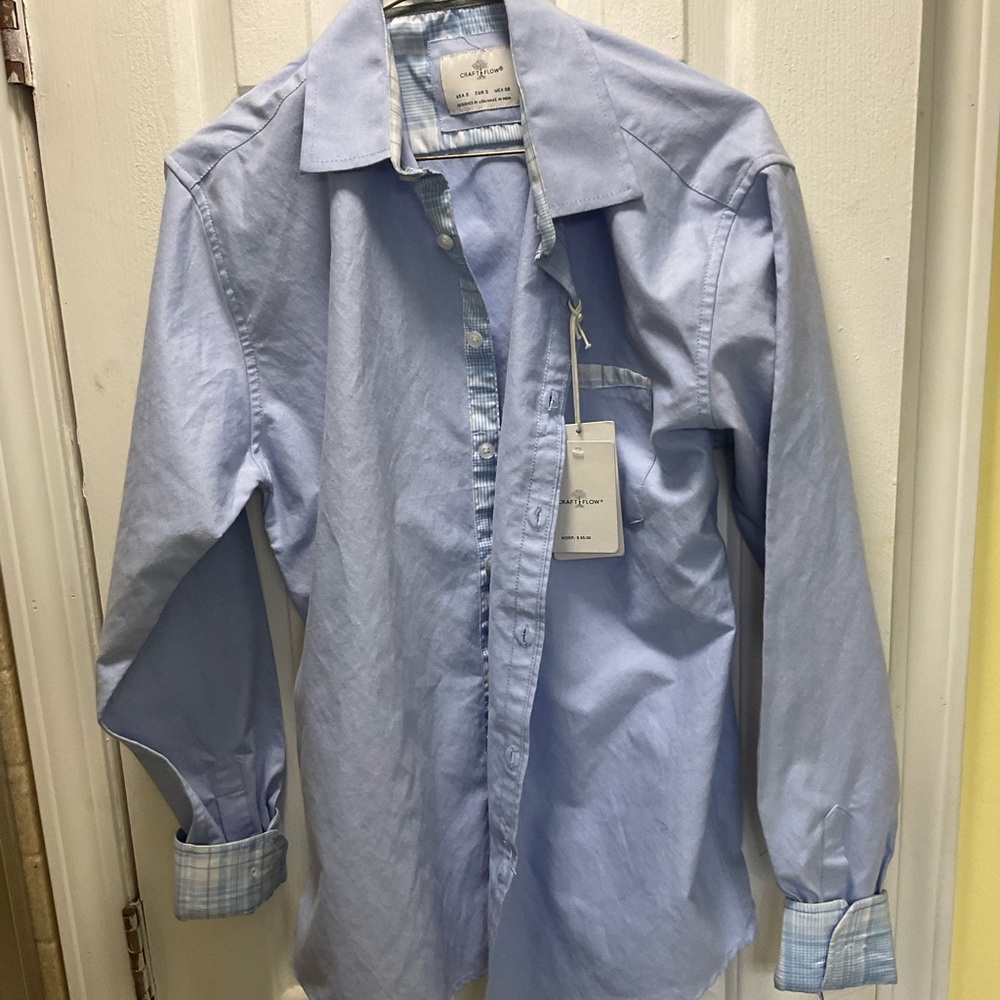Craft + Flow Women’s Button Down Shirt Size Small NWT